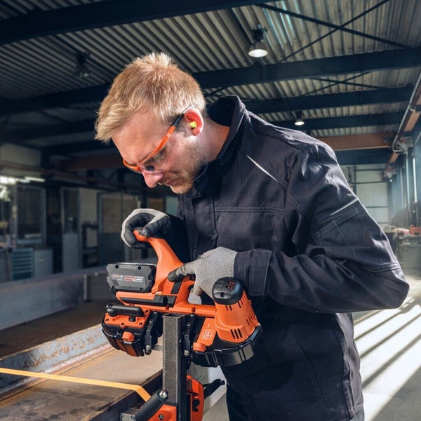 Fein Bandsaw, Fein ABAS 18-63 AS, 71350161000, 18V Cordless Bandsaw, Cordless Band Saw, AMPShare Bandsaw, 18V Band Saw, 63.5mm Cutting Bandsaw, Metal Cutting Bandsaw, Steel Cutting Saw, Aluminium Cutting Saw, Plastic Cutting Saw, Wood Cutting Bandsaw, Portable Bandsaw, Professional Bandsaw, BIM Bandsaw Blade, Cordless Metal Saw
