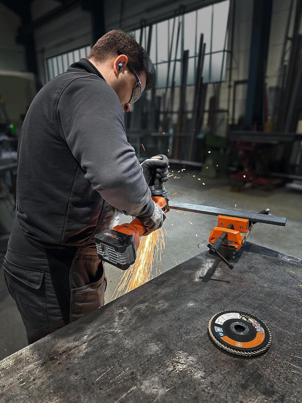 Fein CCG 18-125-12 PD AS, Fein cordless angle grinder, 18V angle grinder, 125mm angle grinder, ProCORE angle grinder, AMPShare grinder, Brushless angle grinder, Cordless grinder, Metal cutting grinder, Grinding machine, Deburring tool, Professional angle grinder, Fein power tools, L-BOXX grinder, 8Ah ProCORE battery, Cutting grinder