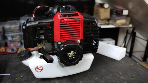 XLNT 52 BRUSH CUTTER SIDE 2 STROKE