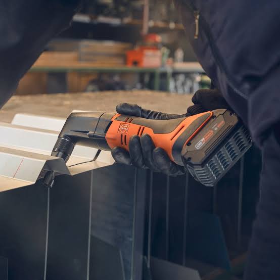 Fein ABLK 18 1.6 E AS, Fein cordless nibbler, Cordless nibbler 18V, Sheet metal nibbler, Metal cutting tool, Fein 71321162000, ABLK 18 1.6 E AS, Sheet metal cutter, Cordless sheet metal cutter, QuickIN nibbler, AMPShare 18V tool, Roofing tools, Façade construction tools, Professional nibbler, Fein power tools