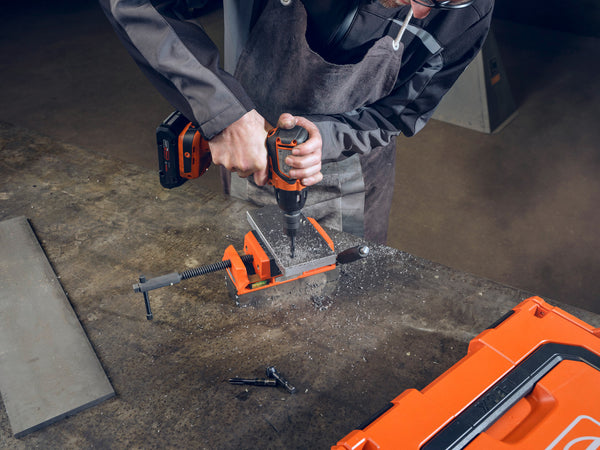 Fein, Fein ASCD 18-300 W2 AS, ASCD 18-300 W2 AS Set 5Ah, 71151062000, Fein Impact Wrench, Fein Cordless Impact Wrench, 18V Impact Wrench, 18V Cordless Impact Wrench, 290Nm Impact Wrench, M18 Impact Wrench, 1/2 Inch Impact Wrench, Brushless Impact Wrench, Cordless Impact Driver, 6 Stage Torque Impact Wrench, 1700 RPM Impact Wrench, 3400 BPM Impact Wrench, AMPShare Impact Wrench, Bosch Professional 18V Compatible, Automotive Impact Wrench, Heavy Duty Impact Wrench, Industrial Impact Wrench, Professional Impac