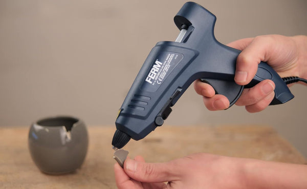 Ferm GGM1004 Glue Gun 75W Glue Stick DIA 11.5mm | With 4 Glue Sticks
