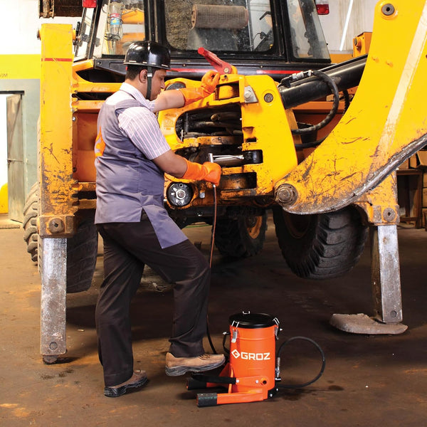Groz, Groz FOP/10A, FOP/10A, Foot Operated Grease Pump, 10 Kg Grease Pump, 10 Kg Foot Grease Pump, Manual Grease Pump, Hand Free Grease Pump, High Pressure Grease Pump, Grease Pump, Lubrication Pump, Automotive Grease Pump, Agricultural Grease Pump, Construction Grease Pump, Industrial Grease Pump, Heavy Equipment Grease Pump, Heavy Duty Grease Pump, Workshop Grease Pump, Machinery Lubrication Pump, Groz Grease Pump, Grease Pump 10Kg, Garage Grease Pump, Grease Pump Online, Buy Grease Pump Online, Lion Tool