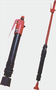 Ralli Wolf FSR1 Pneumatic Floor Sand Rammer with Long-Reach Design for Foundry Floor Sand Compaction.