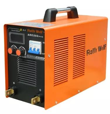 Ralli Wolf RA25 ARC 250 250A MOSFET inverter welding machine with 415V three-phase input for industrial fabrication and maintenance work.