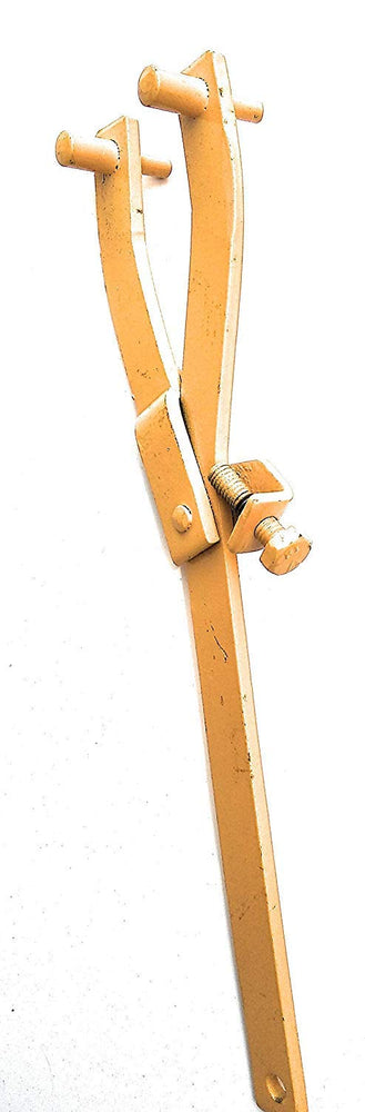 LION HONDA ACTIVA MAGNET HOLDER (MR)