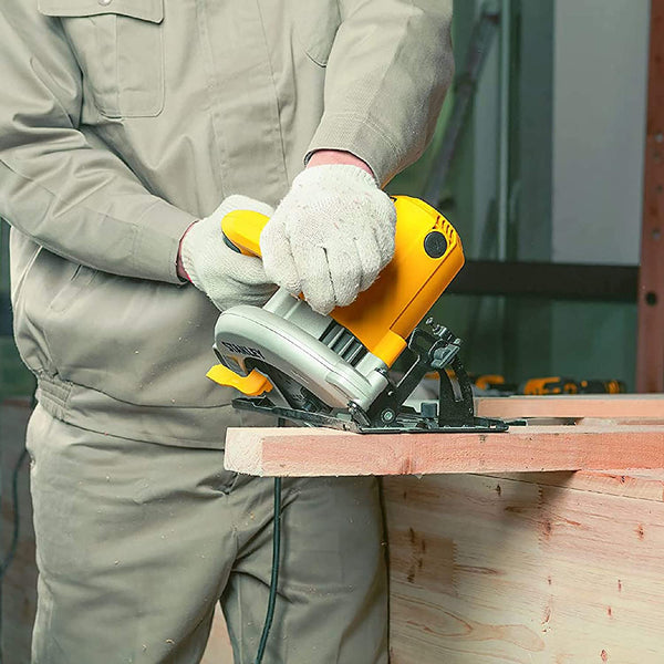 Stanley, Stanley SC16, 1600W Circular Saw, 190mm Circular Saw, Circular Saw Machine, Wood Cutting Machine, Woodworking Circular Saw, Timber Cutting Saw, Carpentry Saw, Rip Cutting Saw, Cross Cutting Saw, Bevel Cutting Saw, Wood Saw Machine, Construction Cutting Machine, Furniture Cutting Tool, Cabinet Making Tool, Framing Saw, Workshop Circular Saw, 5500 RPM Circular Saw, 65mm Cutting Depth Saw, 1600W Cutting Machine, 190mm Cutting Machine, Electric Circular Saw, Corded Circular Saw, Heavy Duty Circular Saw