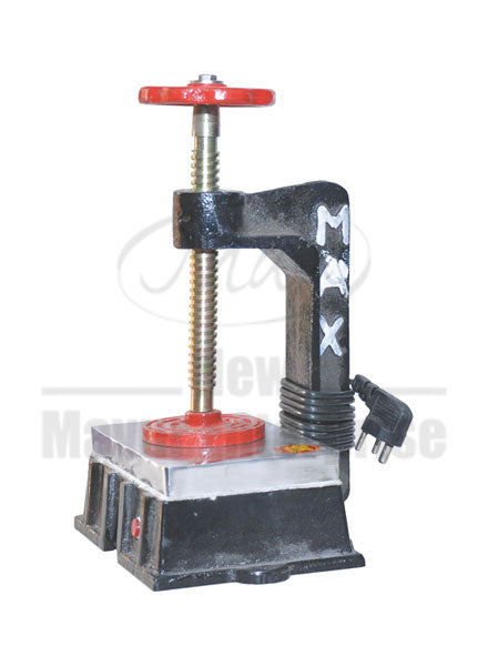 MAYUR AUTOMATIC MACHINE WITH SINGLE PIECE FOUR COLOR BOX NM148